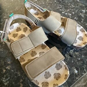 Wonder Nation Tan Velcro Sandals